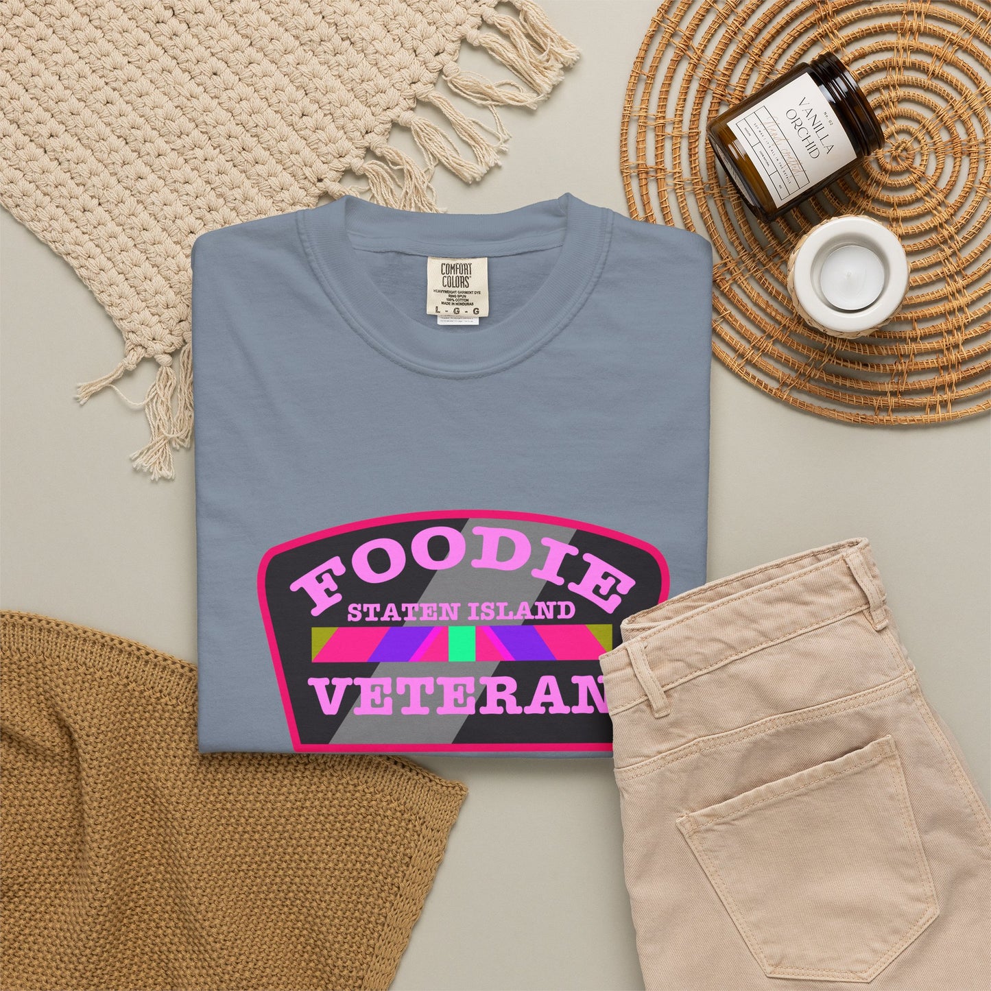 L.O.E.F Foodie Veteran STATEN ISLAND Unisex Tee Shirt (Pink)