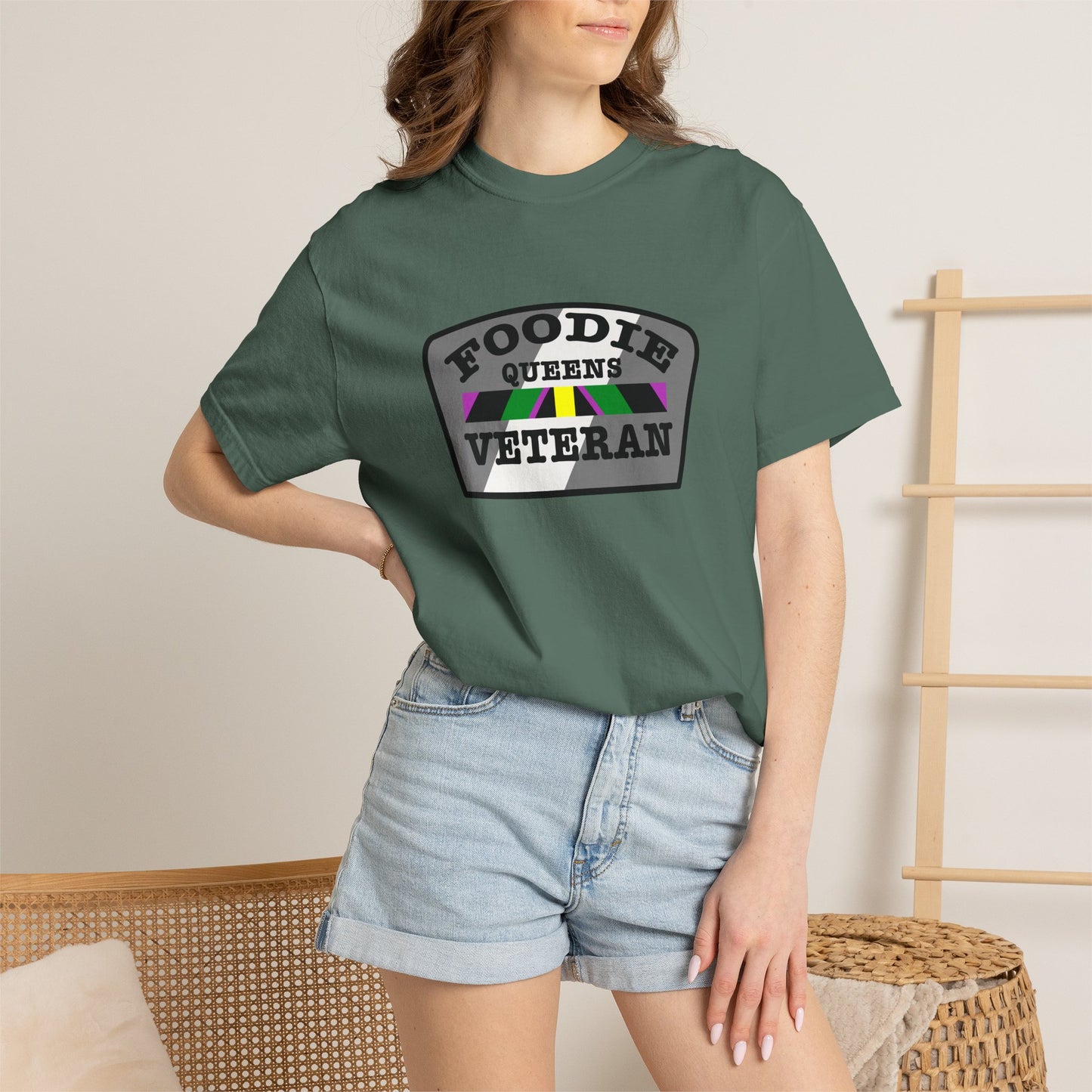 L.O.E.F Foodie Veteran Queens Unisex Tee Shirt (Gray)