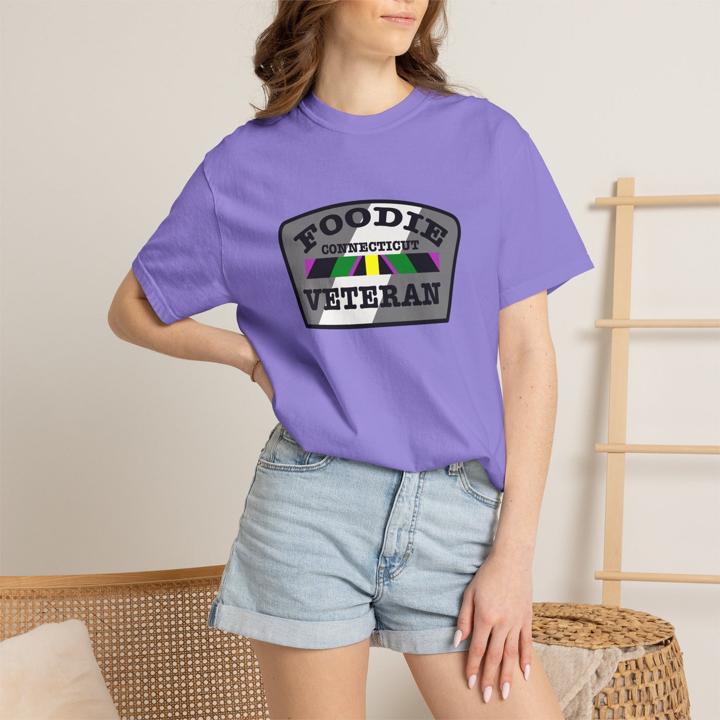 L.O.E.F Foodie Veteran CONNECTICUT Unisex Tee Shirt (Black)