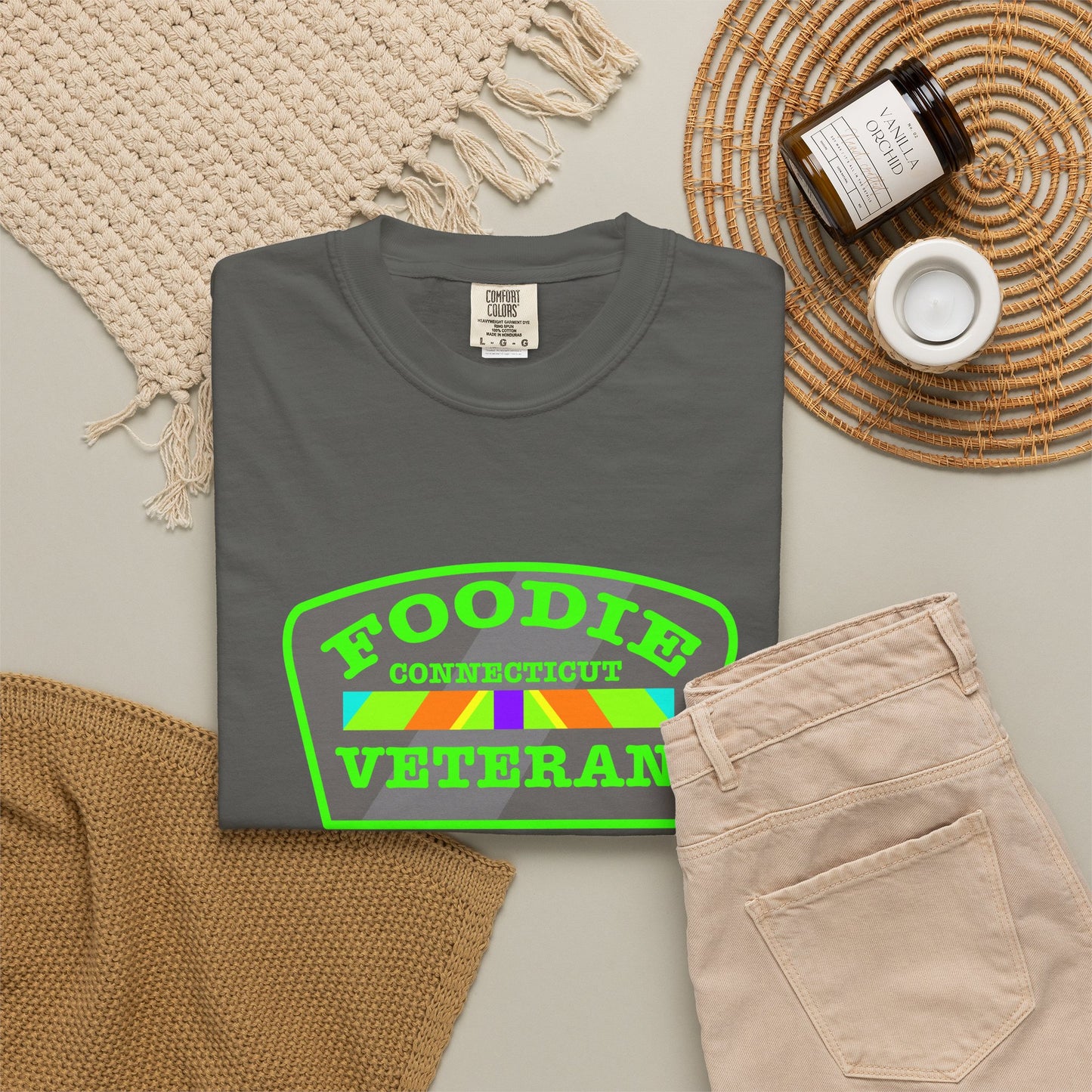 L.O.E.F Foodie Veteran CONNECTICUT Unisex Tee Shirt (Neon Green)