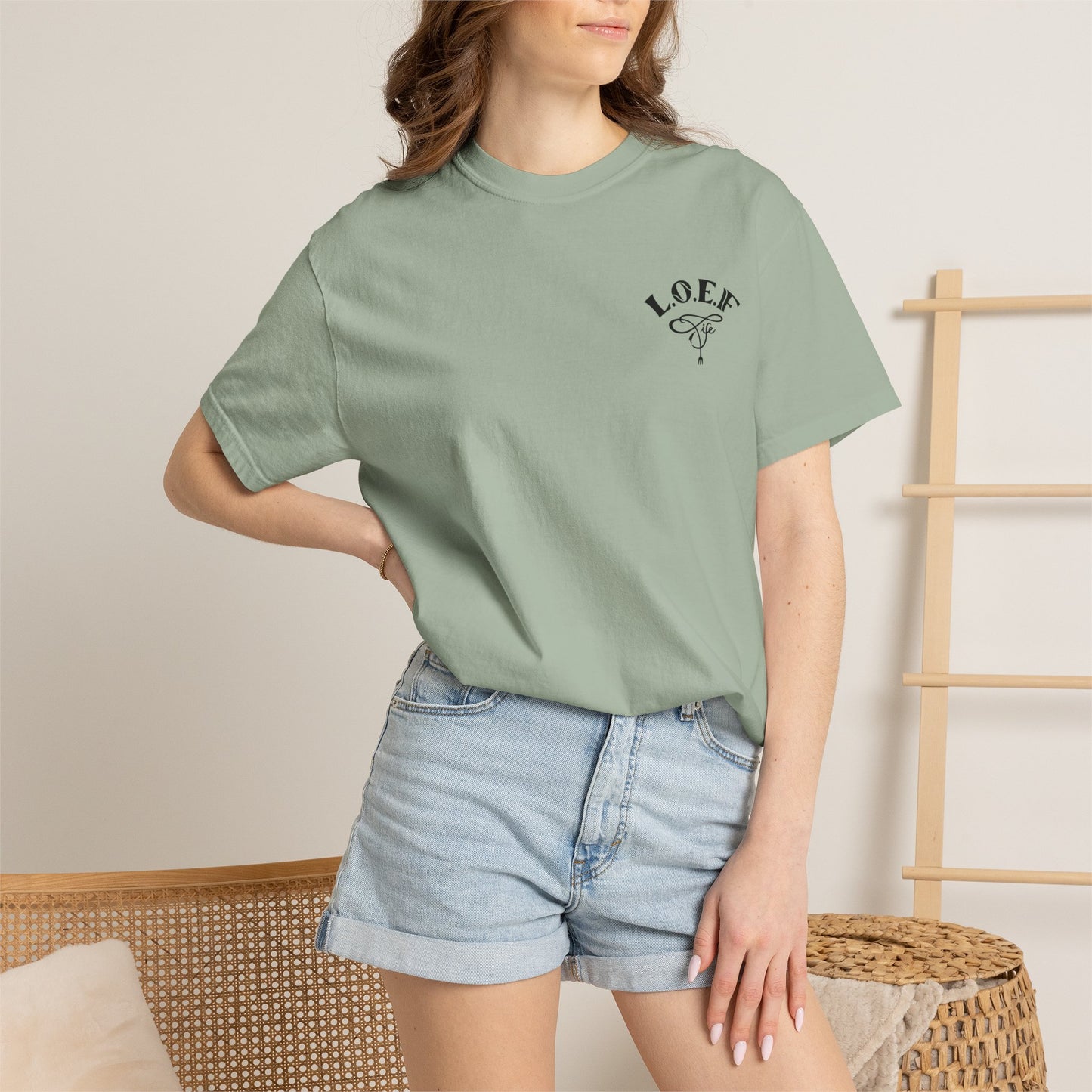 L.O.E.F LIFESTYLE OF EVERYDAY FOODIES Unisex Tee Shirt (Black)