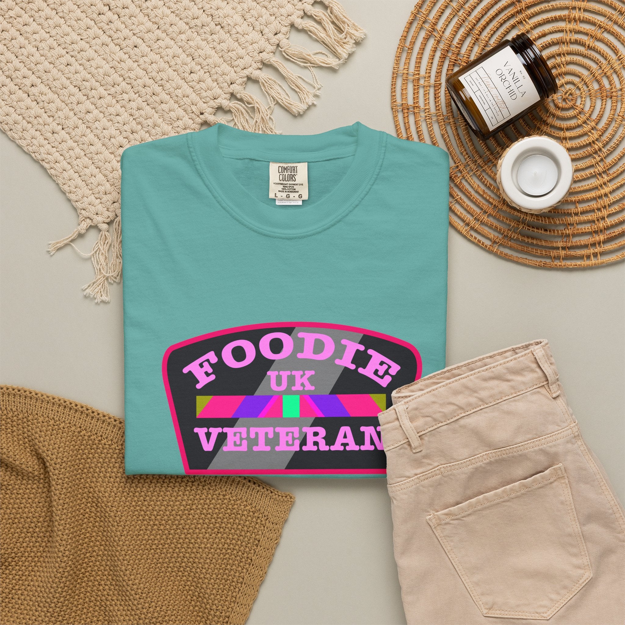 L.O.E.F Foodie Veteran UK Unisex Tee Shirt (Pink)