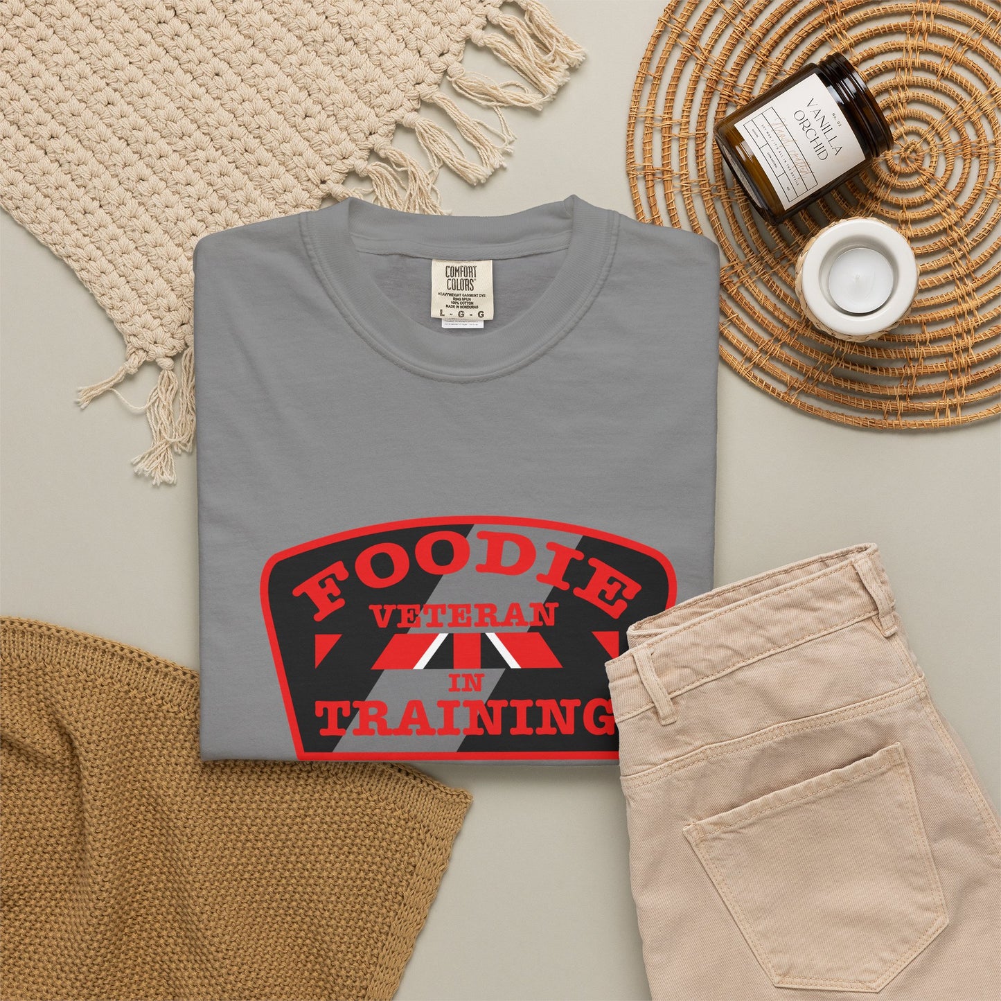 L.O.E.F Foodie Veteran IN TRAINING Unisex Tee Shirt (Red)